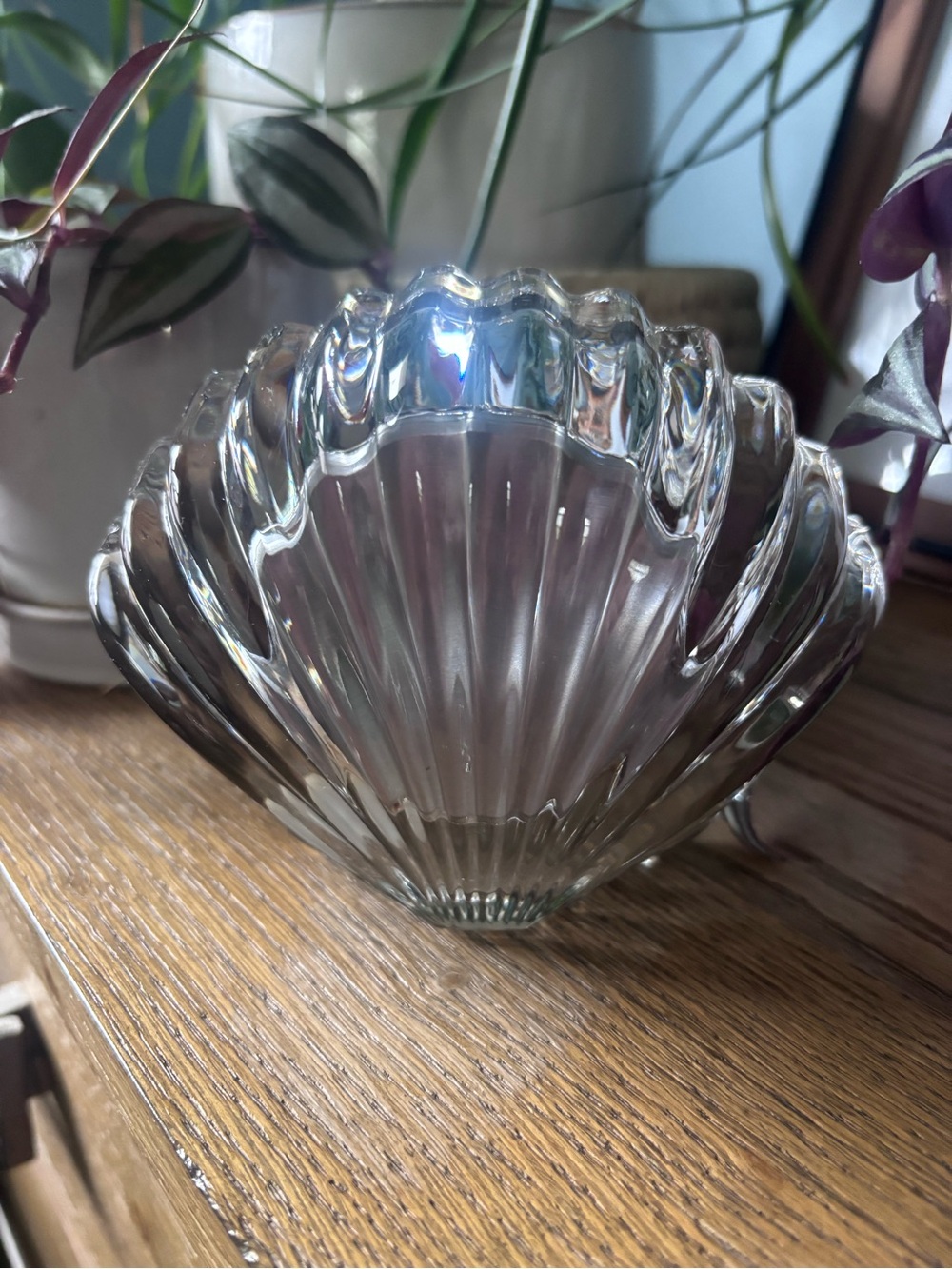 Rare Howard Miller Glass Shell Clock - Picture 4 of 6